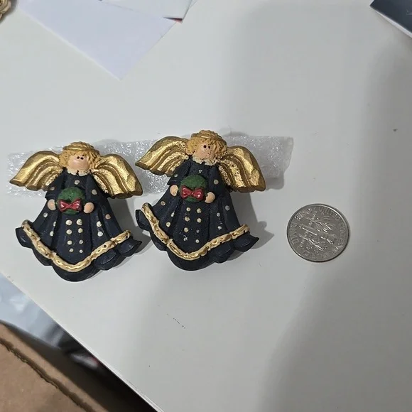 Gold and Black Christamas Angel Eartings  Clip On Earrings - Picture 11 of 12